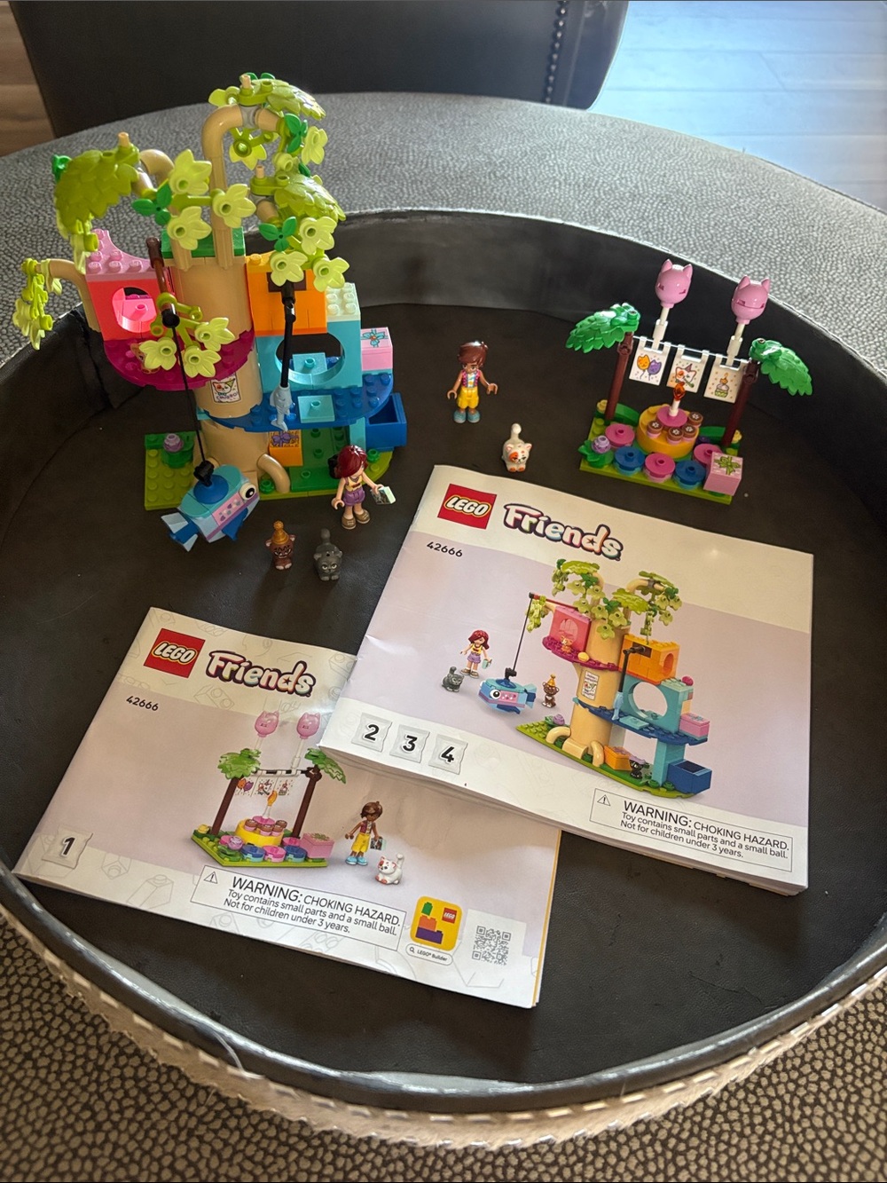 Lego Friends Cat Birthday Party & Treehouse Building